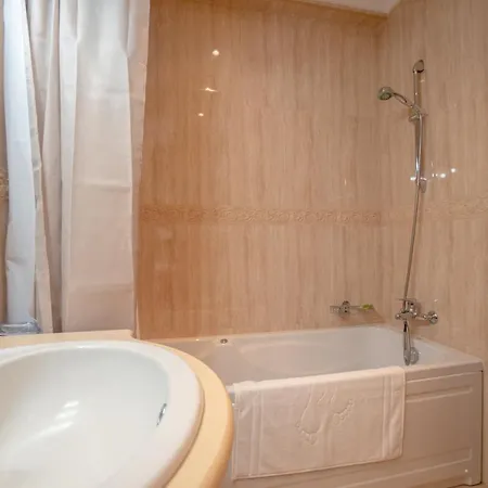 Large Modern Ponta Delgada (Sao Miguel)