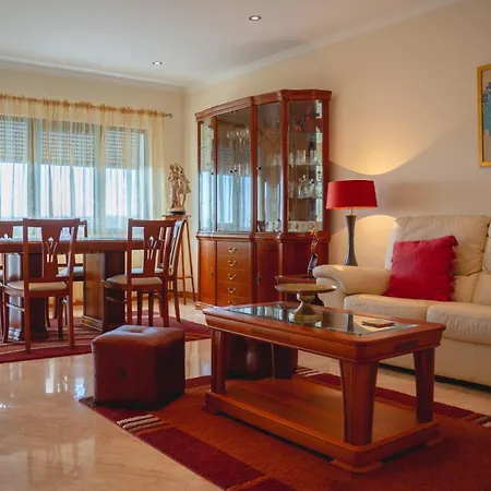 Apartment Large Modern