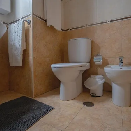 Large Modern Appartement *