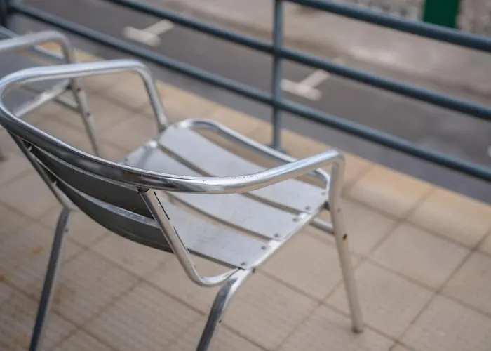 Large Modern Appartement *